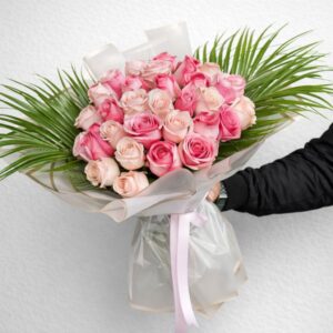 25-Adet-Pembe-Beyaz-Gul-Buketi-300x300