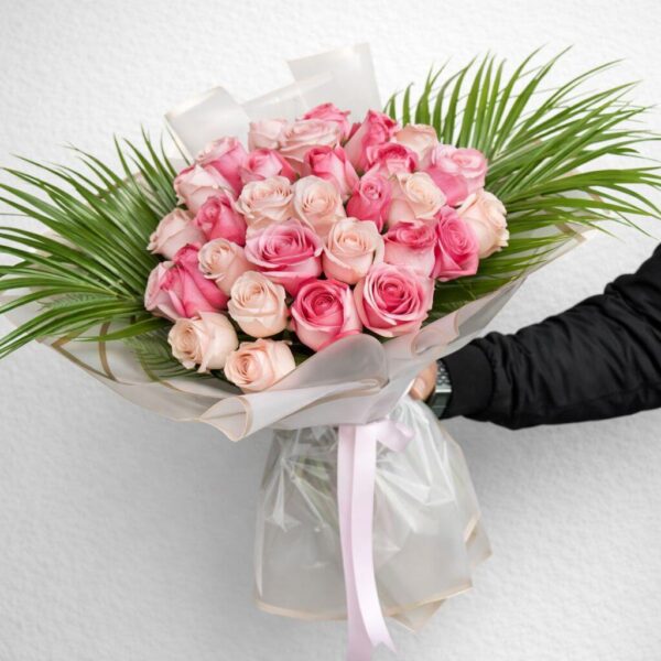 25-Adet-Pembe-Beyaz-Gul-Buketi-300x300 (2) 25-Adet-Pembe-Beyaz-Gul-Buketi-300x300