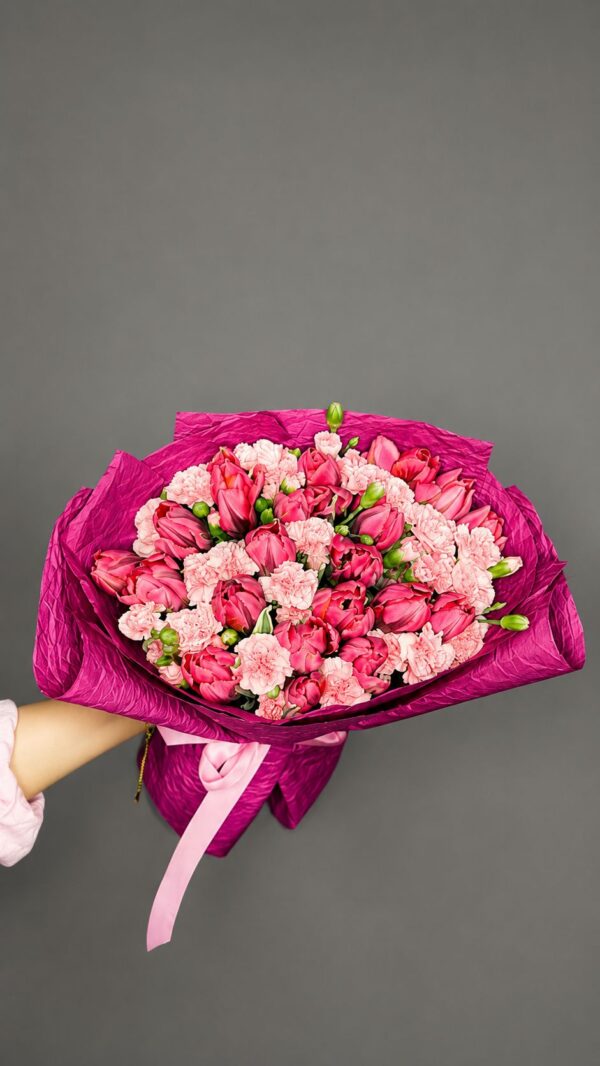 Pembe Lale Ve Karanfil Buketi Pembe-Lale-Ve-Karanfil-Buketi